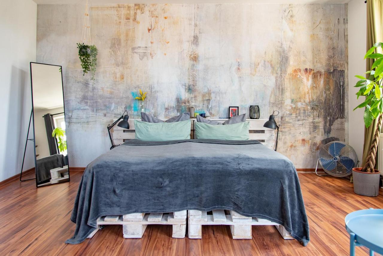 קמניץ Industriecharme Apartment - Nespresso, Netflix, Wifi, Zentral, Messe מראה חיצוני תמונה